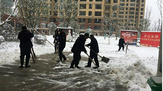 常德市康都物業(yè)服務(wù)有限公司,常德保安服務(wù)公司,保潔服務(wù),綠化服務(wù),搬運(yùn)服務(wù),墻外高空清洗服務(wù)